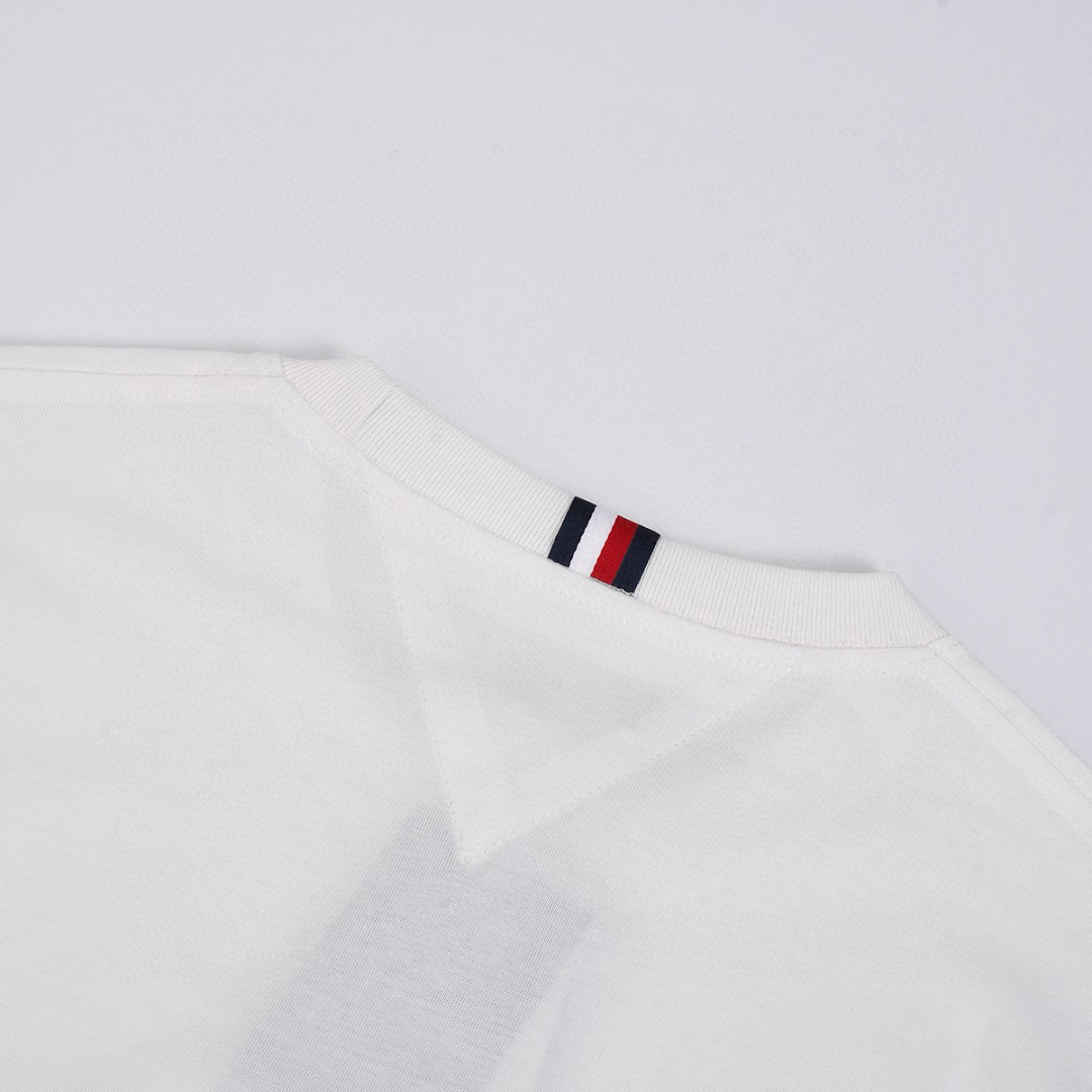 Tommy Hilfiger Oversized Luxe Serif NY Tee · A3096 — תמונה 55