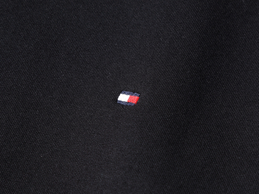 Tommy Hilfiger Essential Crewneck Sweatshirt · A917 — תמונה 60