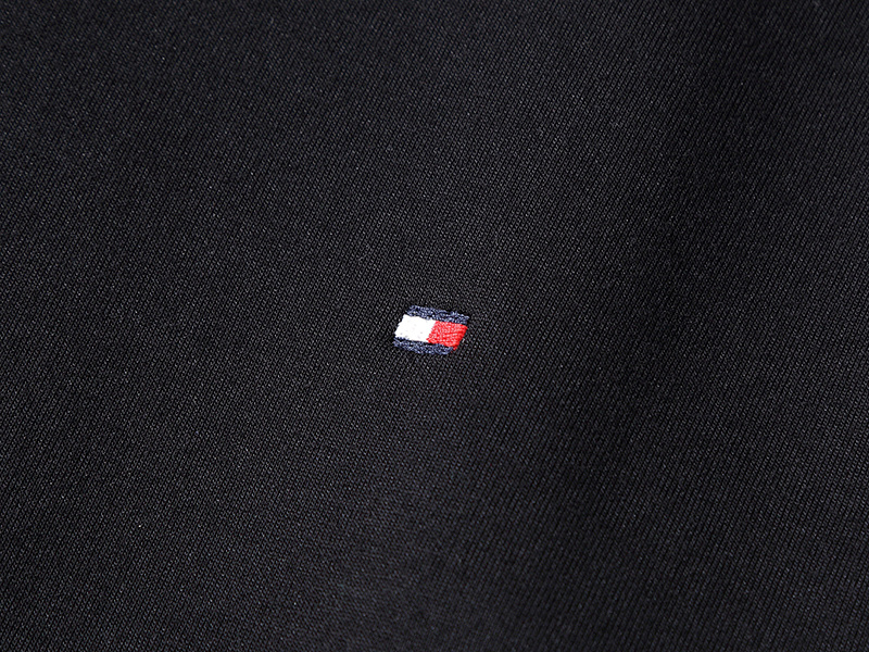 Tommy Hilfiger Essential Crewneck Sweatshirt · A917 — תמונה 61