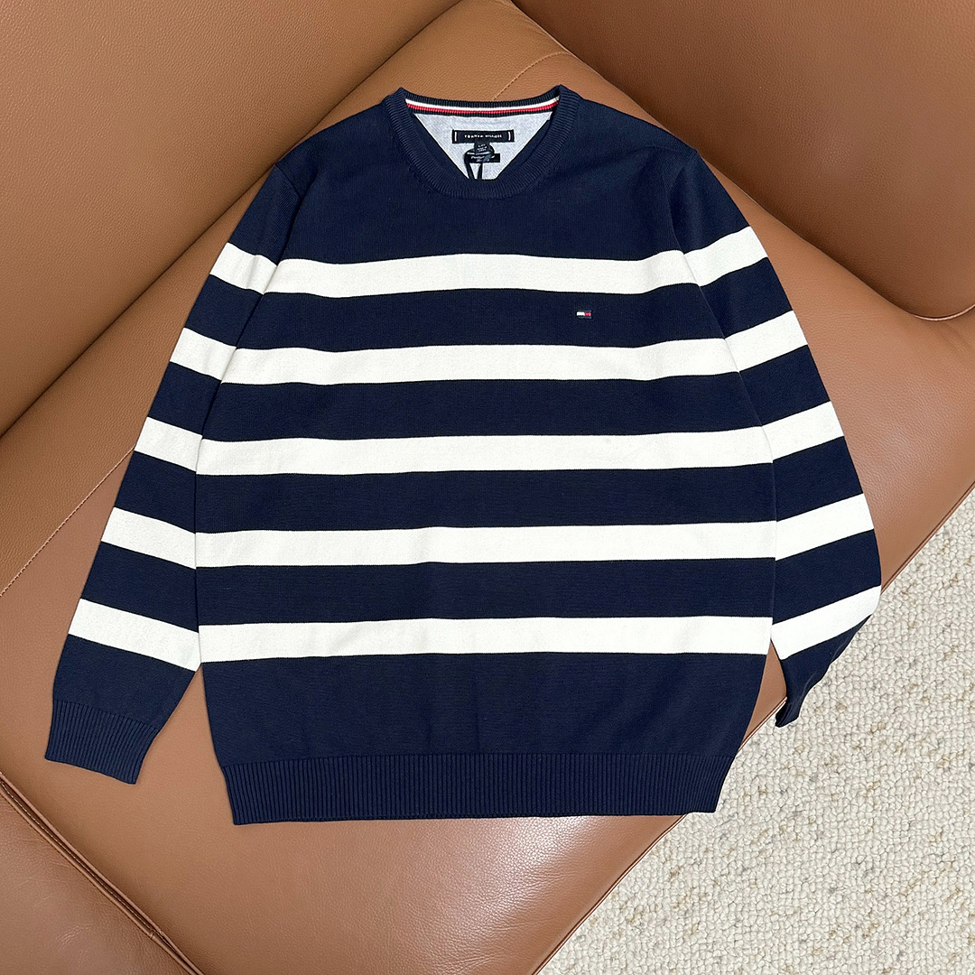 Tommy Hilfiger Rugby Stripe Crewneck Sweater · A3386 — תמונה 16