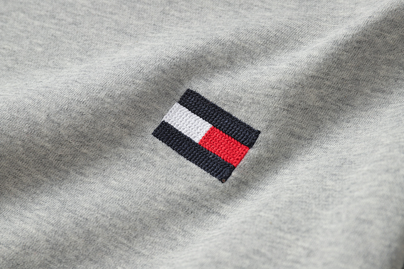 Tommy Hilfiger Essential Crewneck Sweatshirt · A917 — תמונה 33