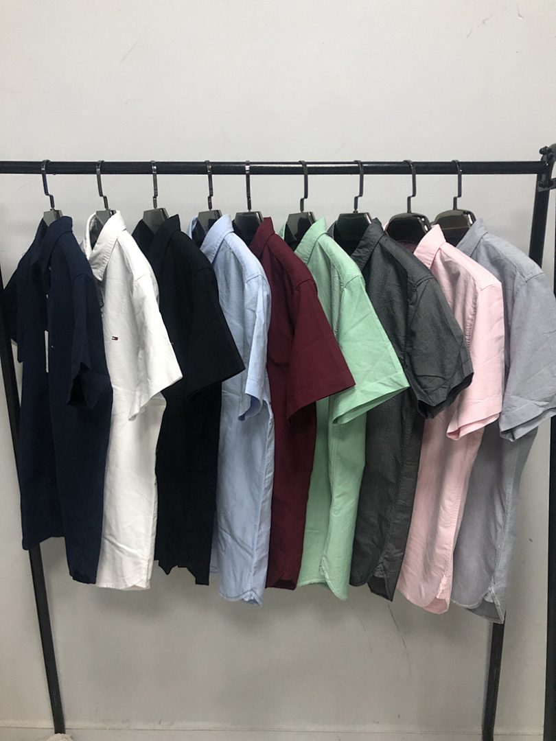 Tommy Hilfiger Regular Fit Short-Sleeve Oxford Shirt · A575 — תמונה 24