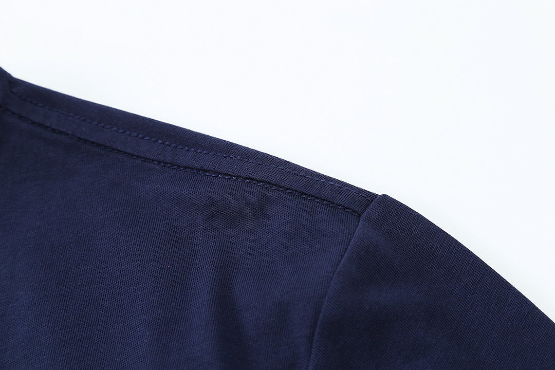 Tommy Hilfiger Embroidered Flag Stripe Logo T-Shirt · A2193 — תמונה 15