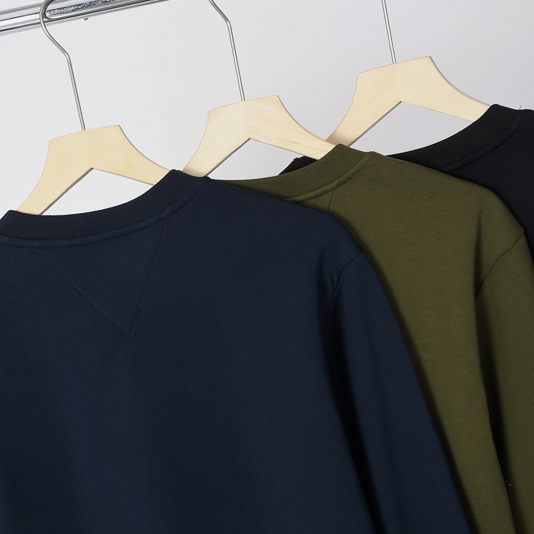 Tommy Hilfiger Flag Logo Sweatshirt · A2745 — תמונה 21