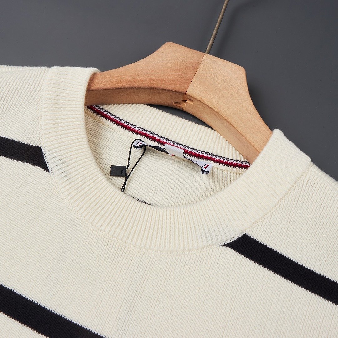 Tommy Hilfiger Premium Knit Logo Embroidery Relaxed · A3397 — תמונה 8
