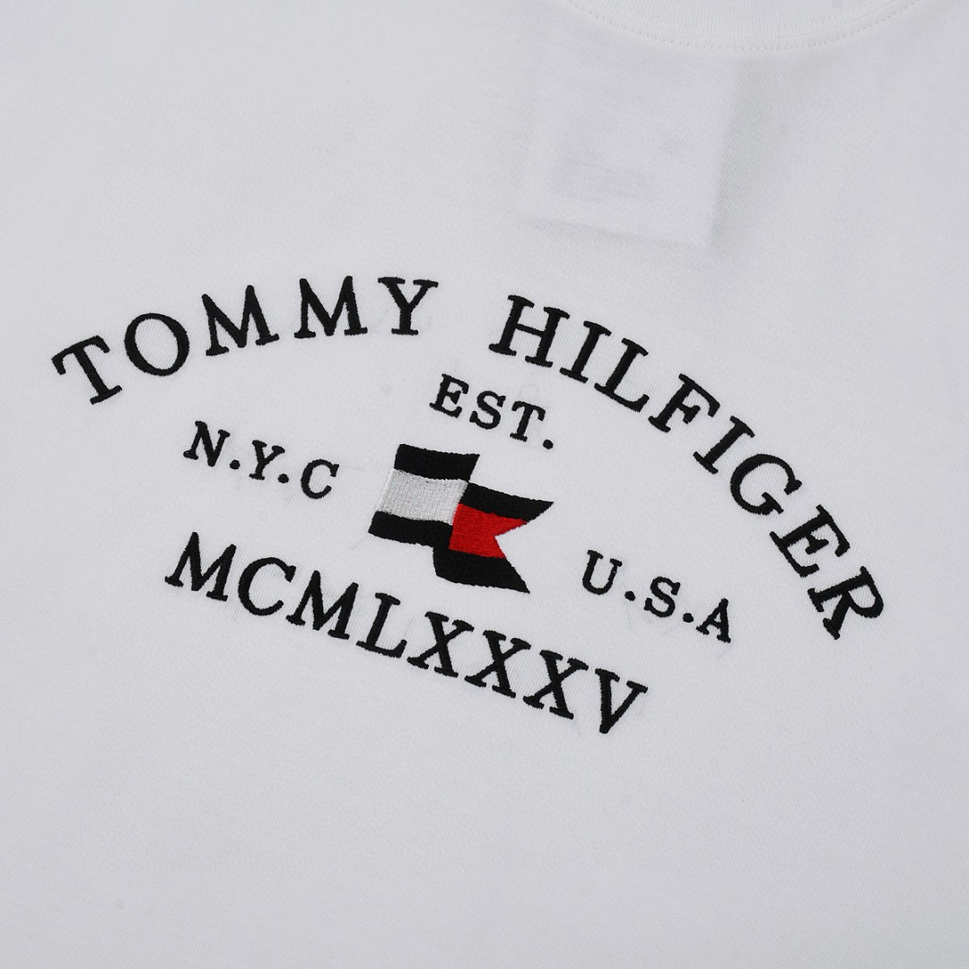 Tommy Hilfiger — טי-שירט · A3090 — תמונה 32