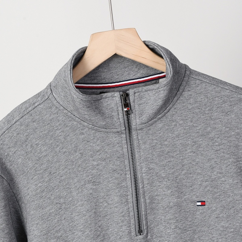 Tommy Hilfiger Tommy Badge Quarter-Zip · A2600 — תמונה 33