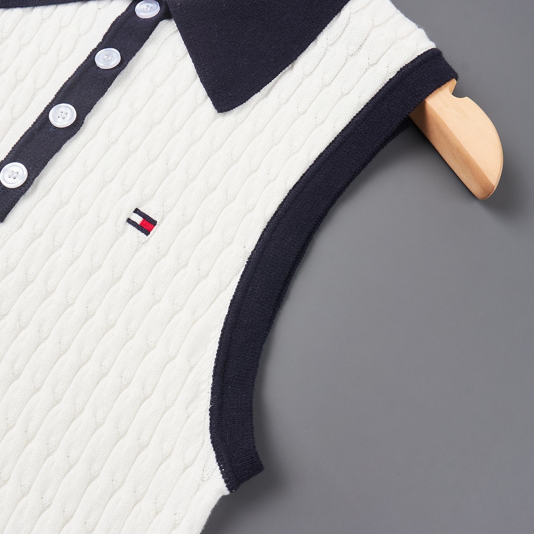 Tommy Hilfiger Cable Knit Slim Sleeveless Polo · A3376 — תמונה 7