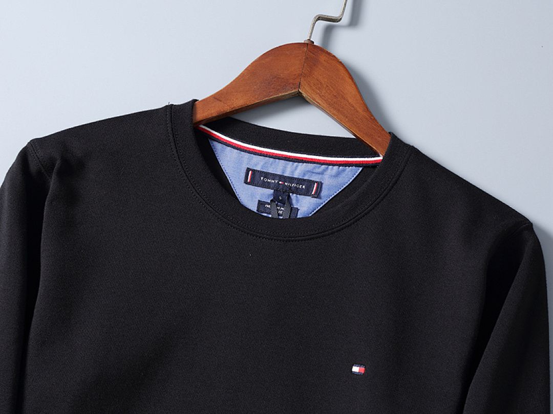 Tommy Hilfiger Essential Crewneck Sweatshirt · A917 — תמונה 62