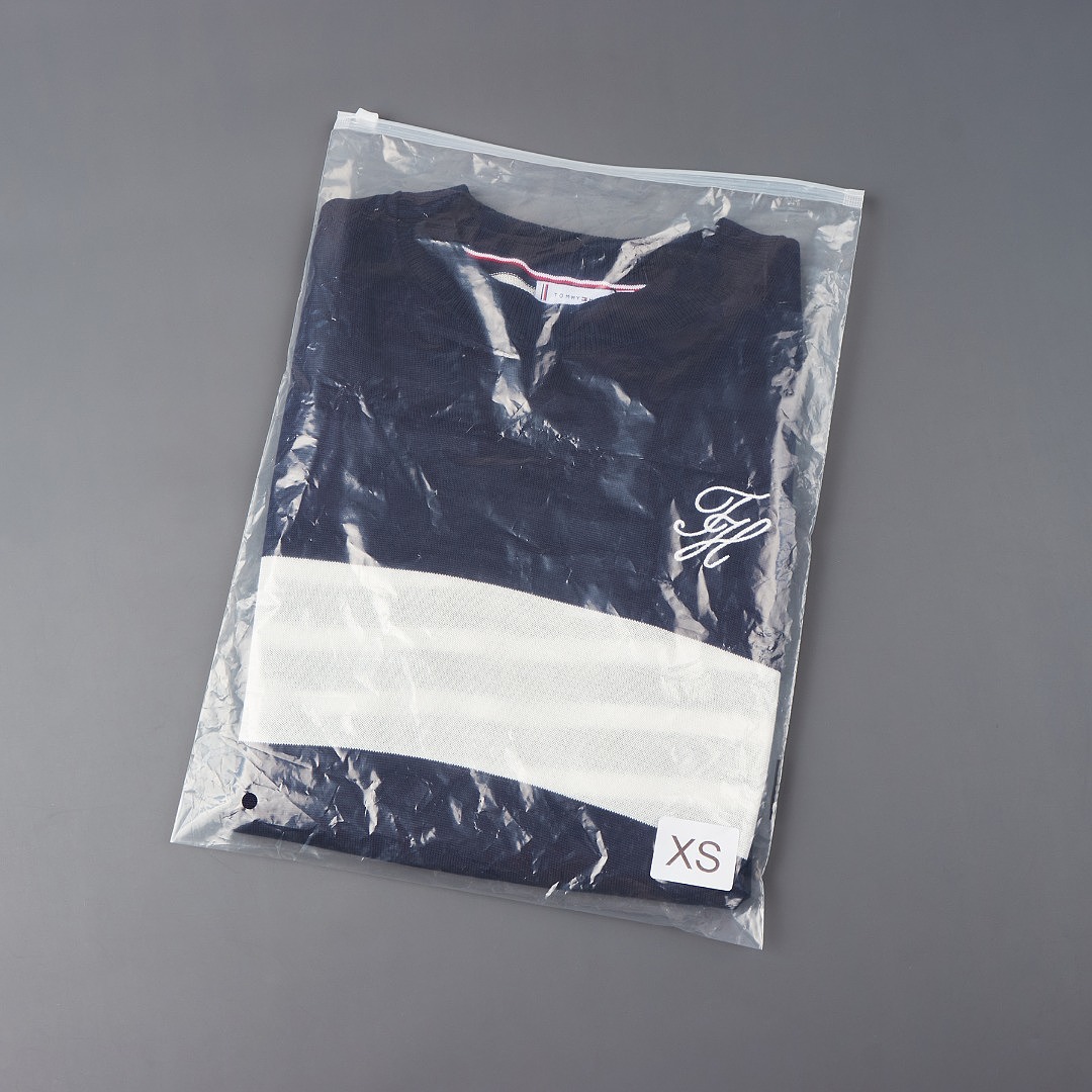 Tommy Hilfiger Striped Classic Crewneck Sweater · A3430 — תמונה 6