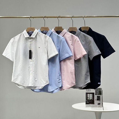 Tommy Hilfiger Regular Fit Short-Sleeve Oxford Shirt · A3202