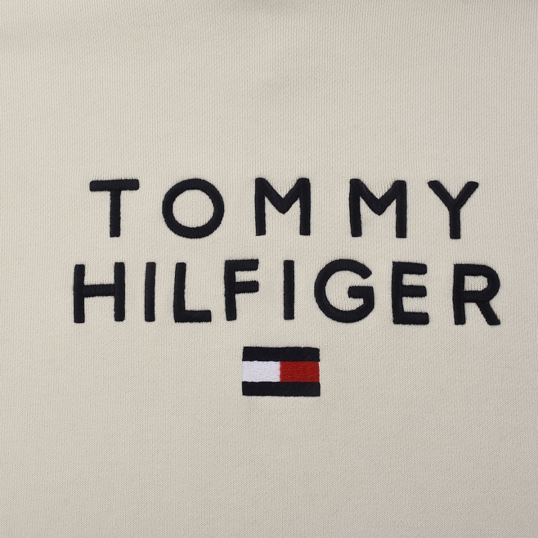 Tommy Hilfiger Script Logo Hoodie · A2540 — תמונה 12