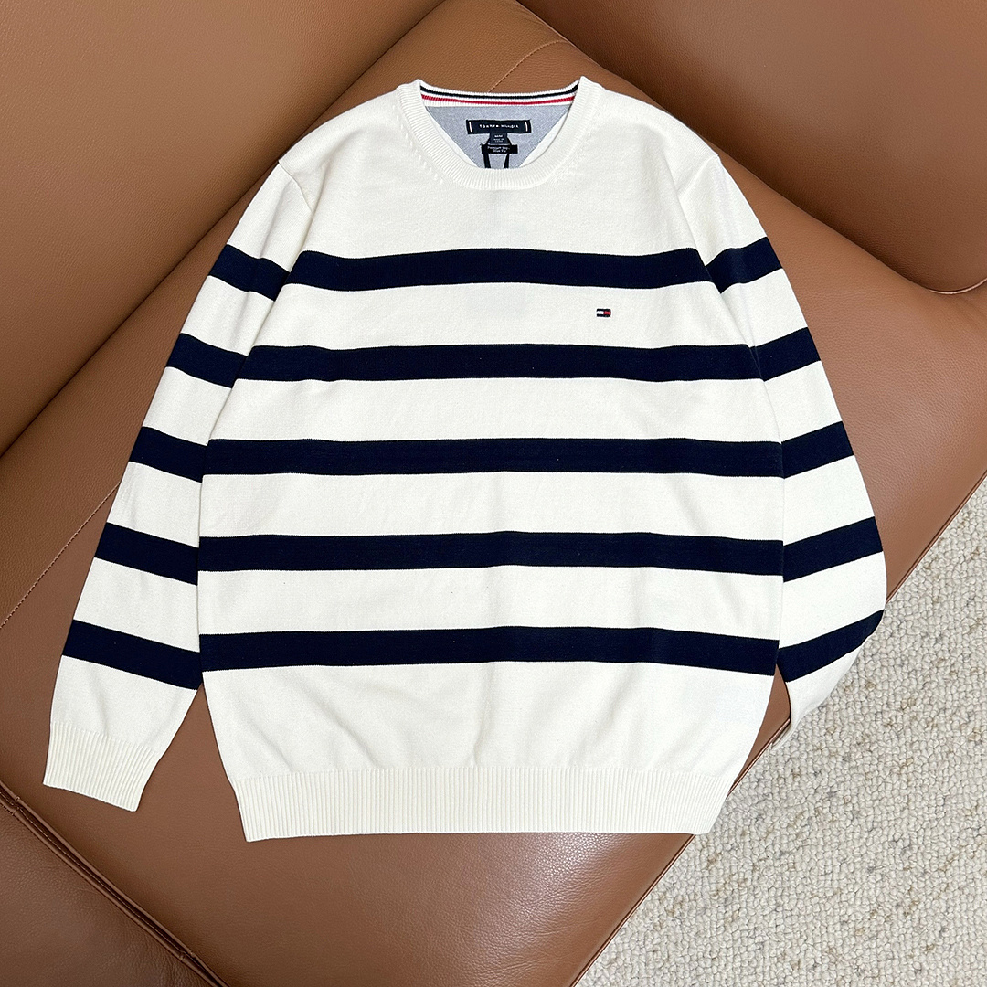 Tommy Hilfiger Rugby Stripe Crewneck Sweater · A3386 — תמונה 15