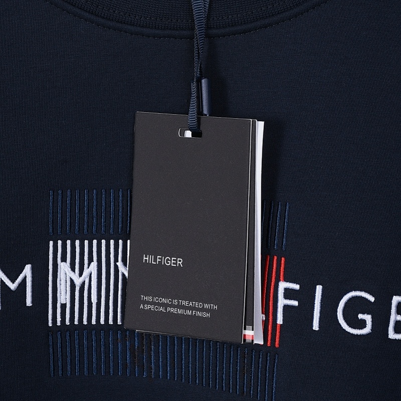 Tommy Hilfiger Flag Logo Sweatshirt · A2745 — תמונה 46