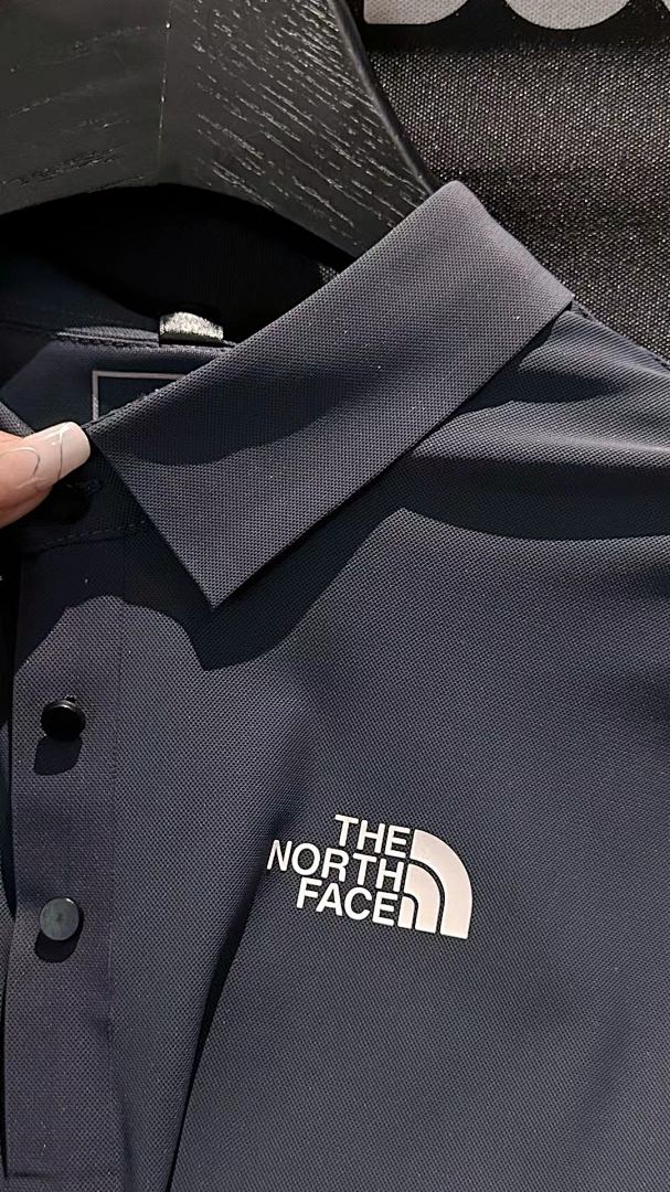 The North Face — חולצת פולו · A3033 — תמונה 19