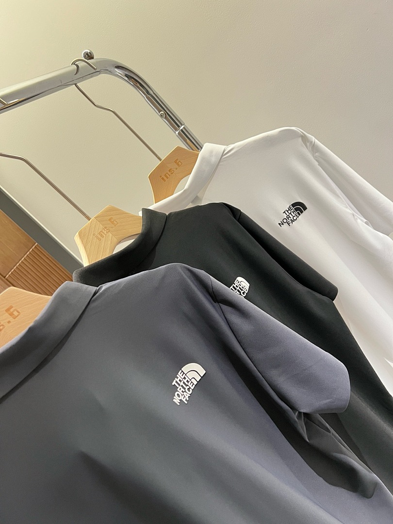 The North Face — חולצת פולו · A3033 — תמונה 10