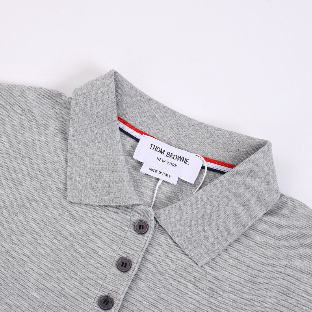 Thom Browne Textured Pique 4-Bar Polo Dress · A2201 — תמונה 27