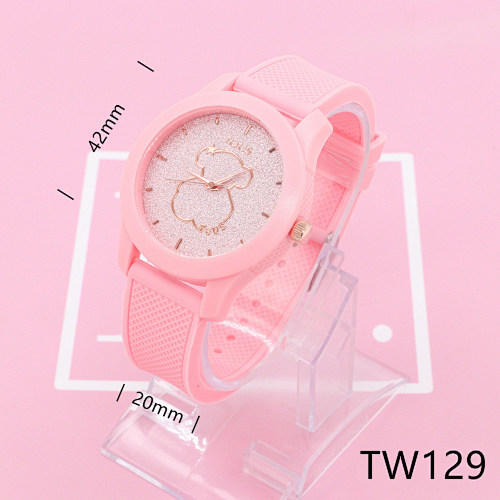 TW11 Tous