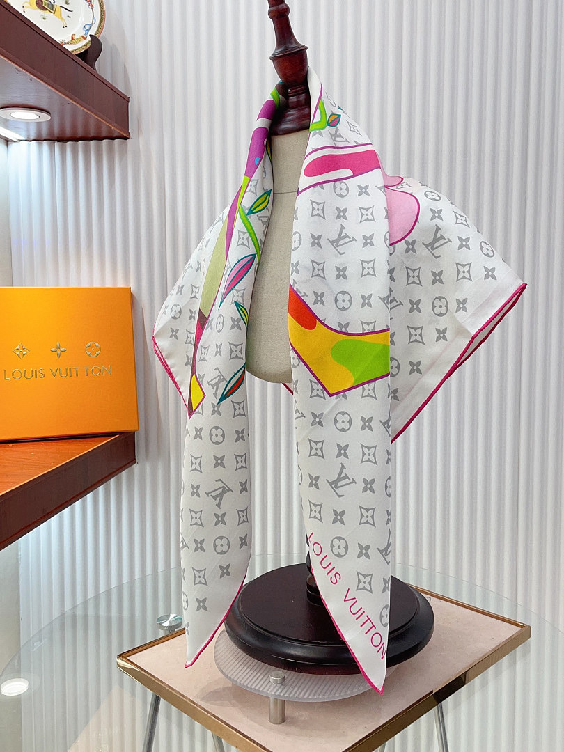 Louis Vuitton Monogram Superflat Square · A3311 — תמונה 8