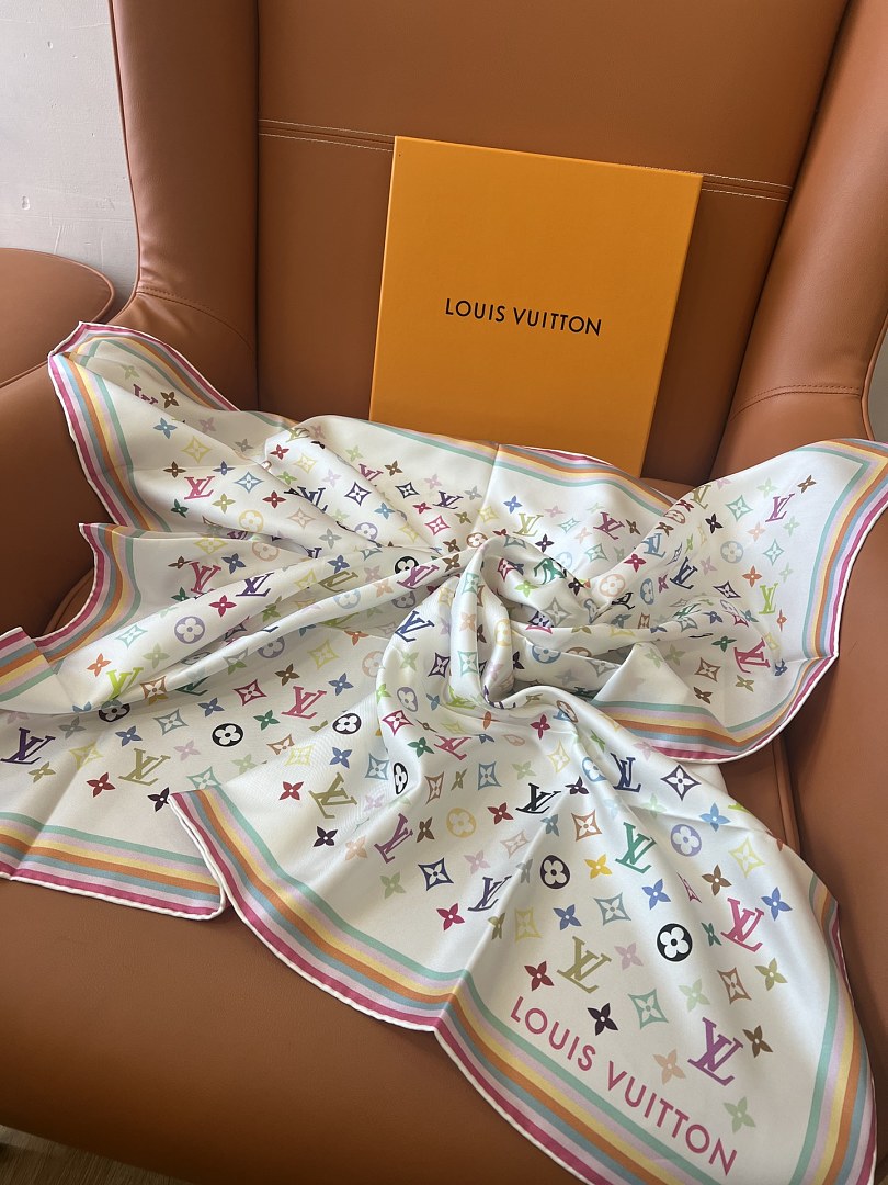 Louis Vuitton Monogram Multicolor Square Scarf · A3251 — תמונה 15