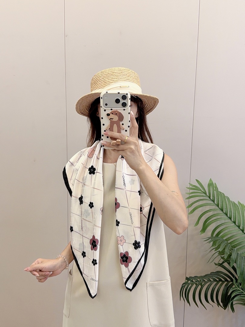 Chanel Square Scarf Silk Twill · A3273 — תמונה 28