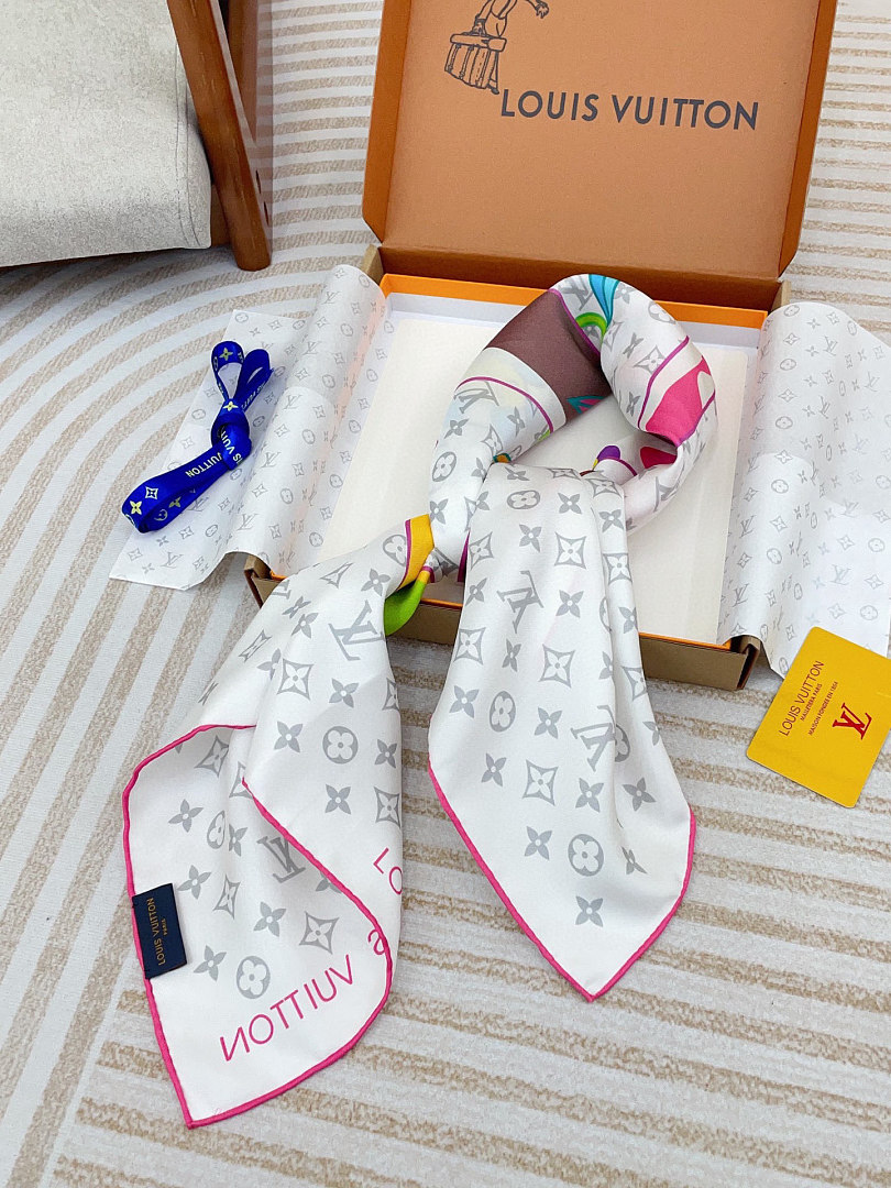 Louis Vuitton Monogram Superflat Square · A3311 — תמונה 11