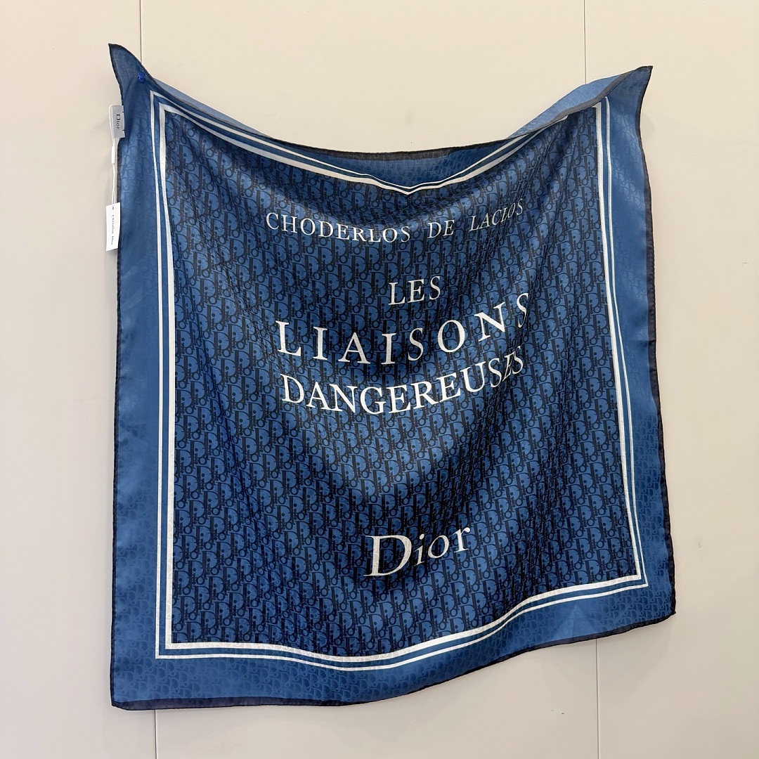 Dior Painted Roses 90 Square Scarf · A3275 — תמונה 7