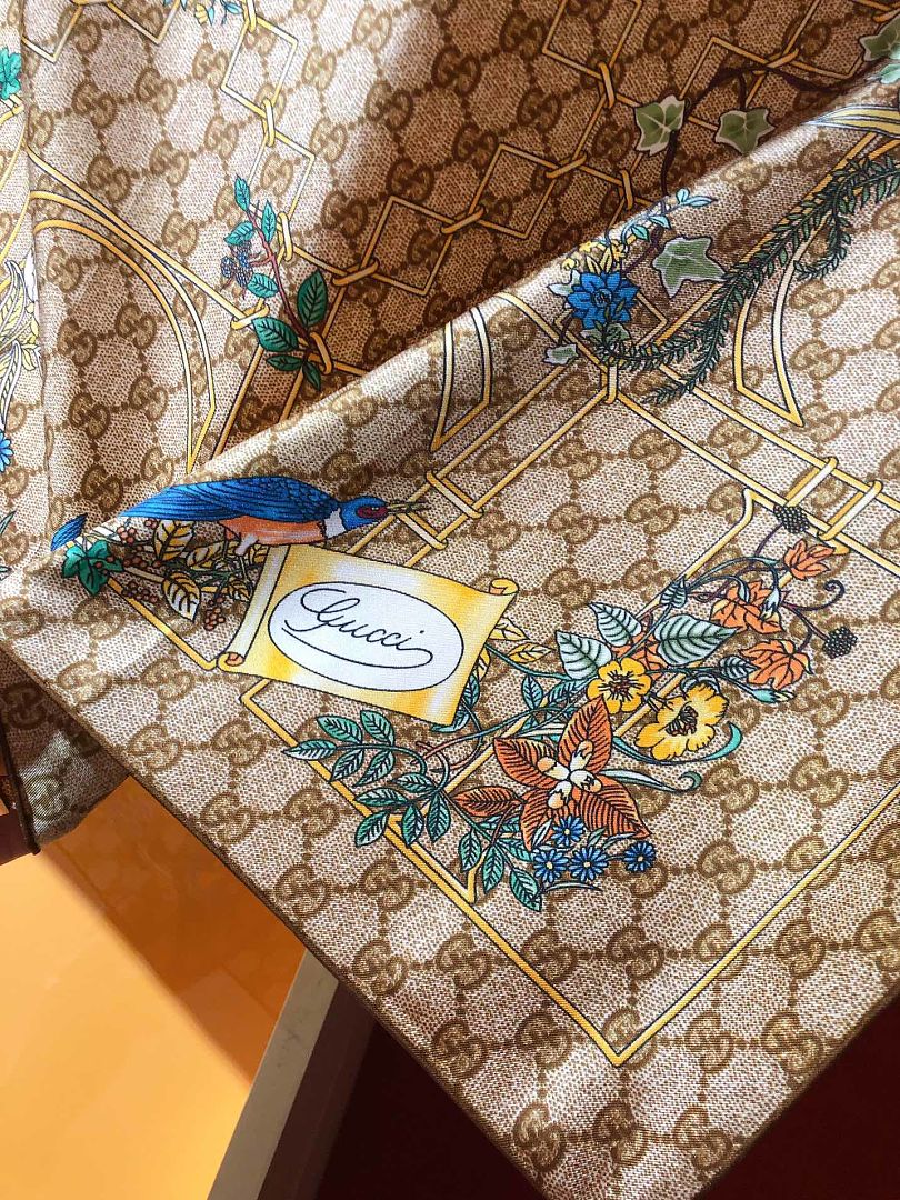 Gucci — צעיף משי · A3276 — תמונה 13