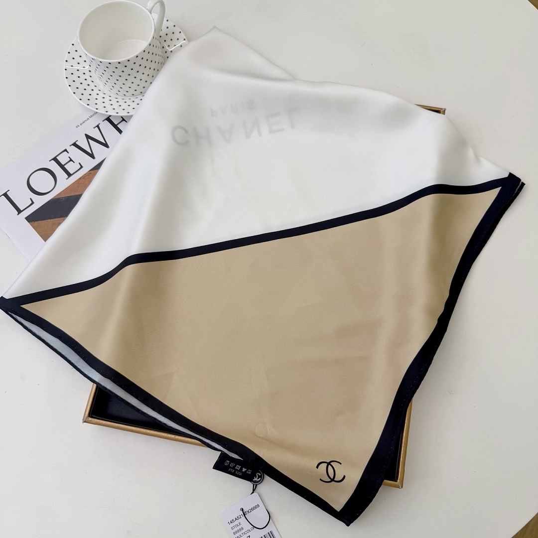 Chanel Square Scarf Silk Twill · A3273 — תמונה 7
