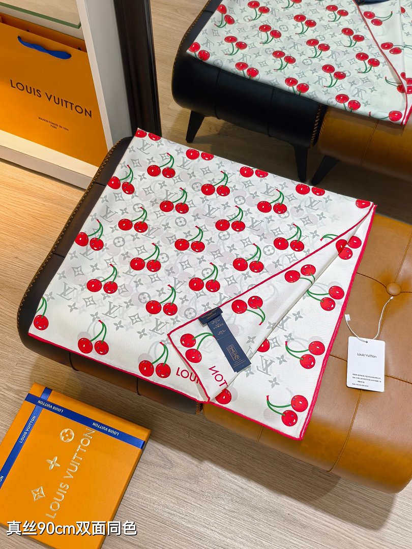 Louis Vuitton LV x TM Monogram Cerise · A3274 — תמונה 17