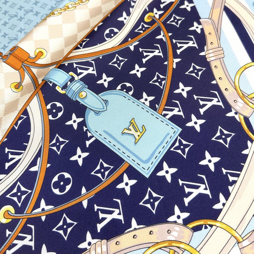 Louis Vuitton Monogram Superflat Square · A3311 — תמונה 4
