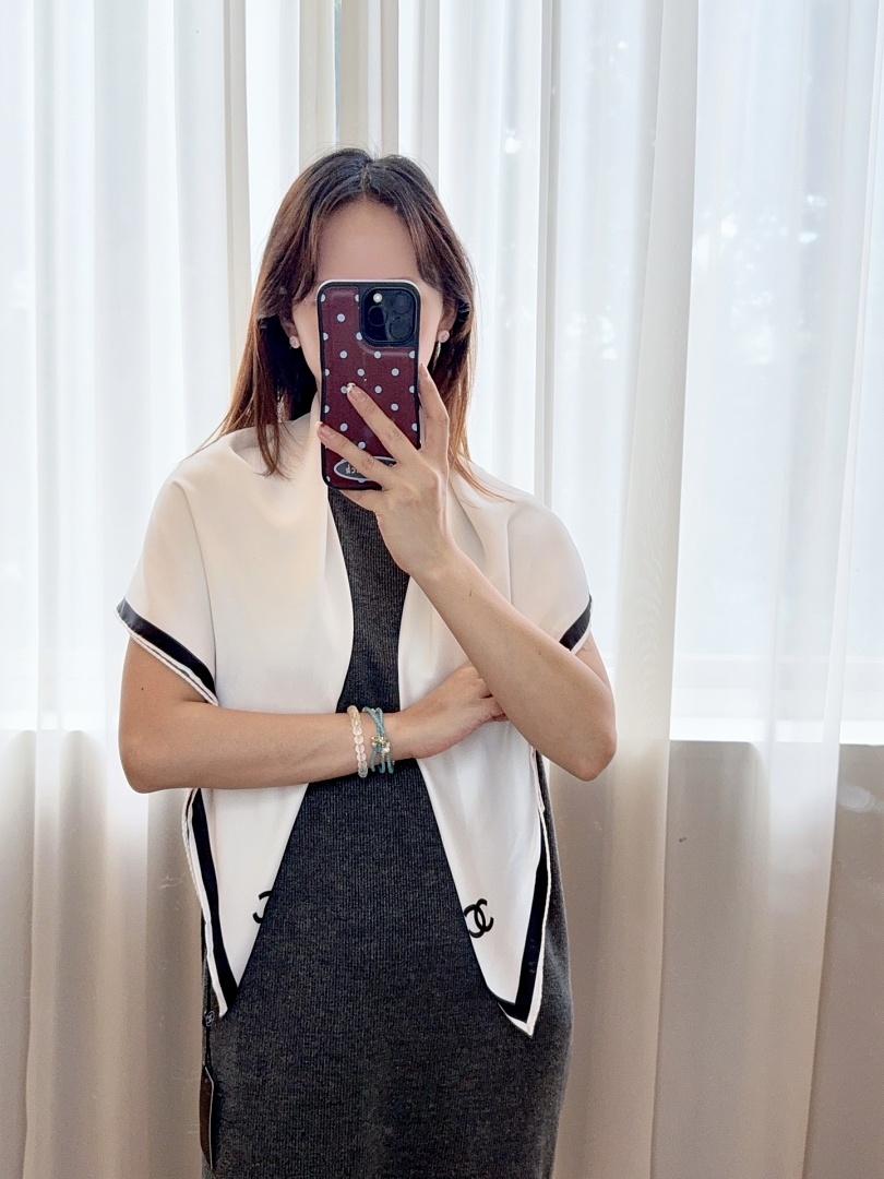Chanel Square Scarf Silk Twill · A3312 — תמונה 3