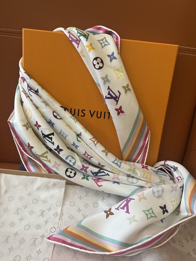 Louis Vuitton Monogram Multicolor Square Scarf · A3251 — תמונה 12