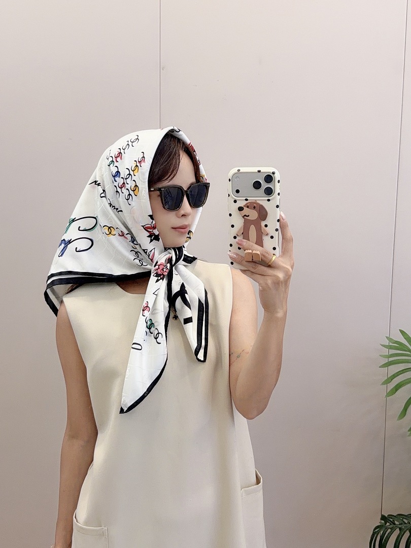 Chanel Square Scarf Silk Twill · A3273 — תמונה 44