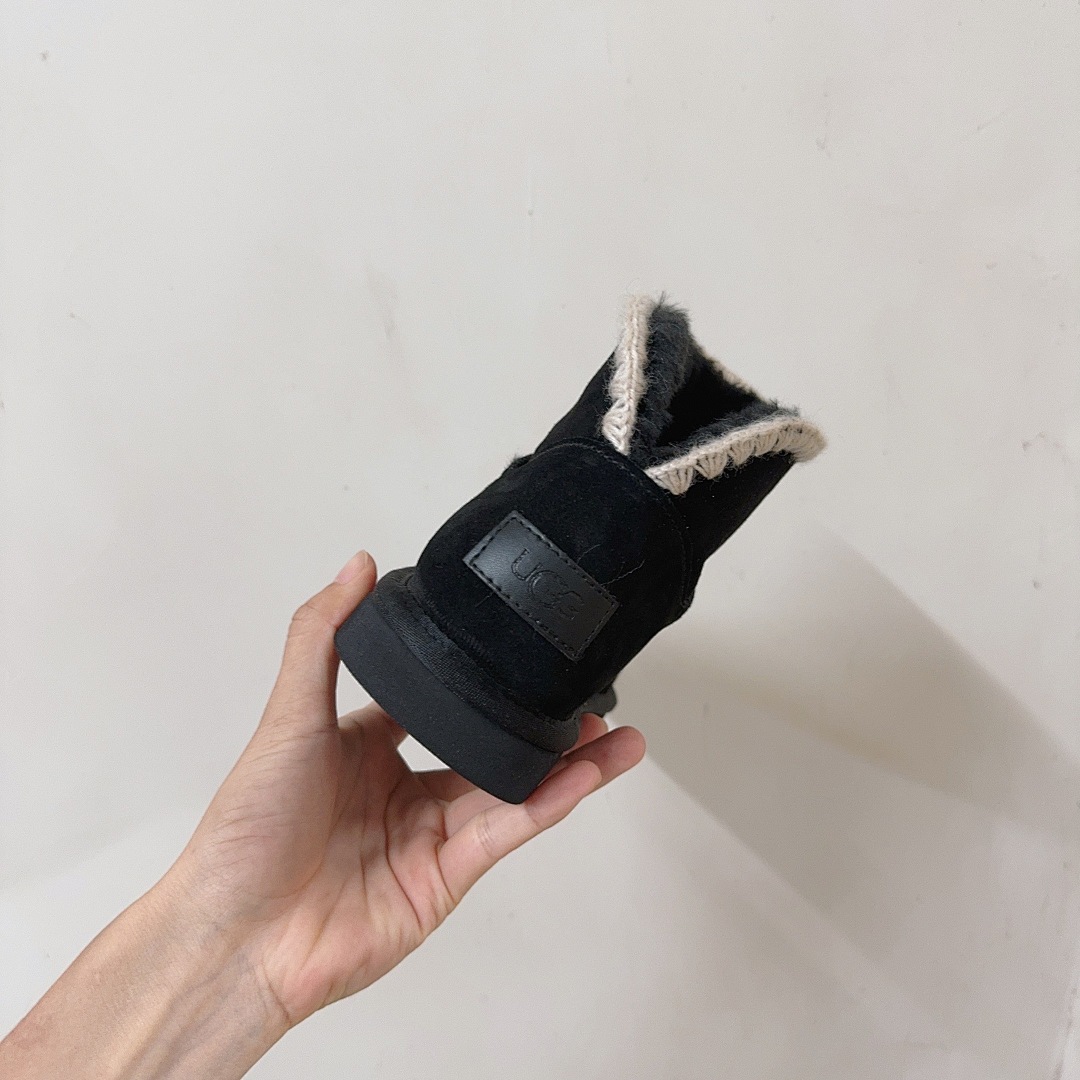 UGG — מגפיים · 5823 — תמונה 19