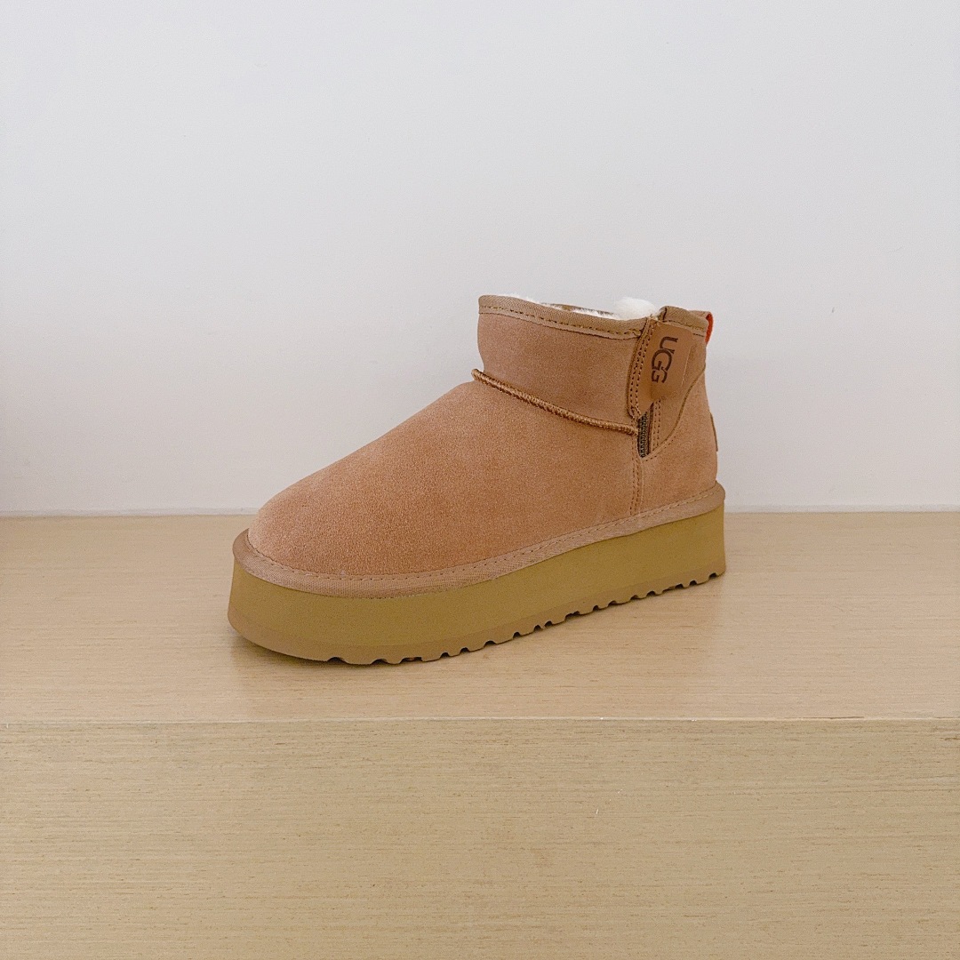 UGG Classic Ultra Mini Platform · 5701 — תמונה 7