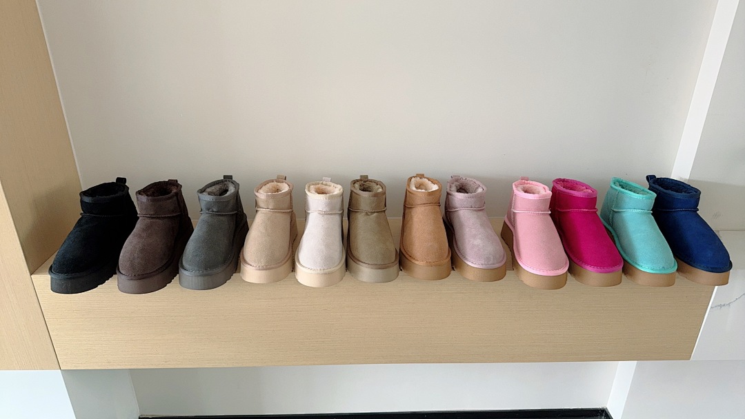 UGG Classic Ultra Mini Platform · 5772 — תמונה 2