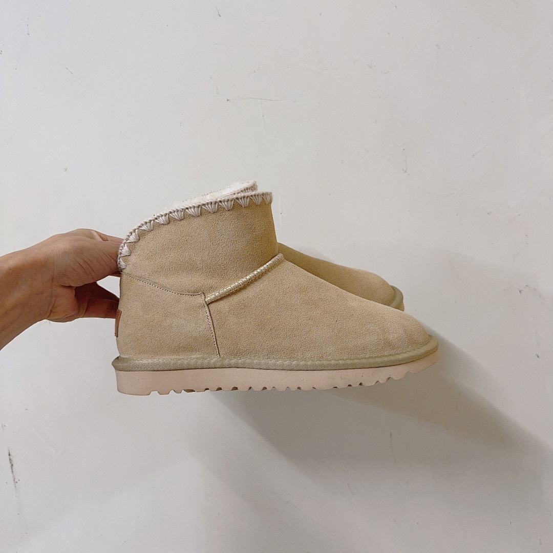 UGG — מגפיים · 5823 — תמונה 9