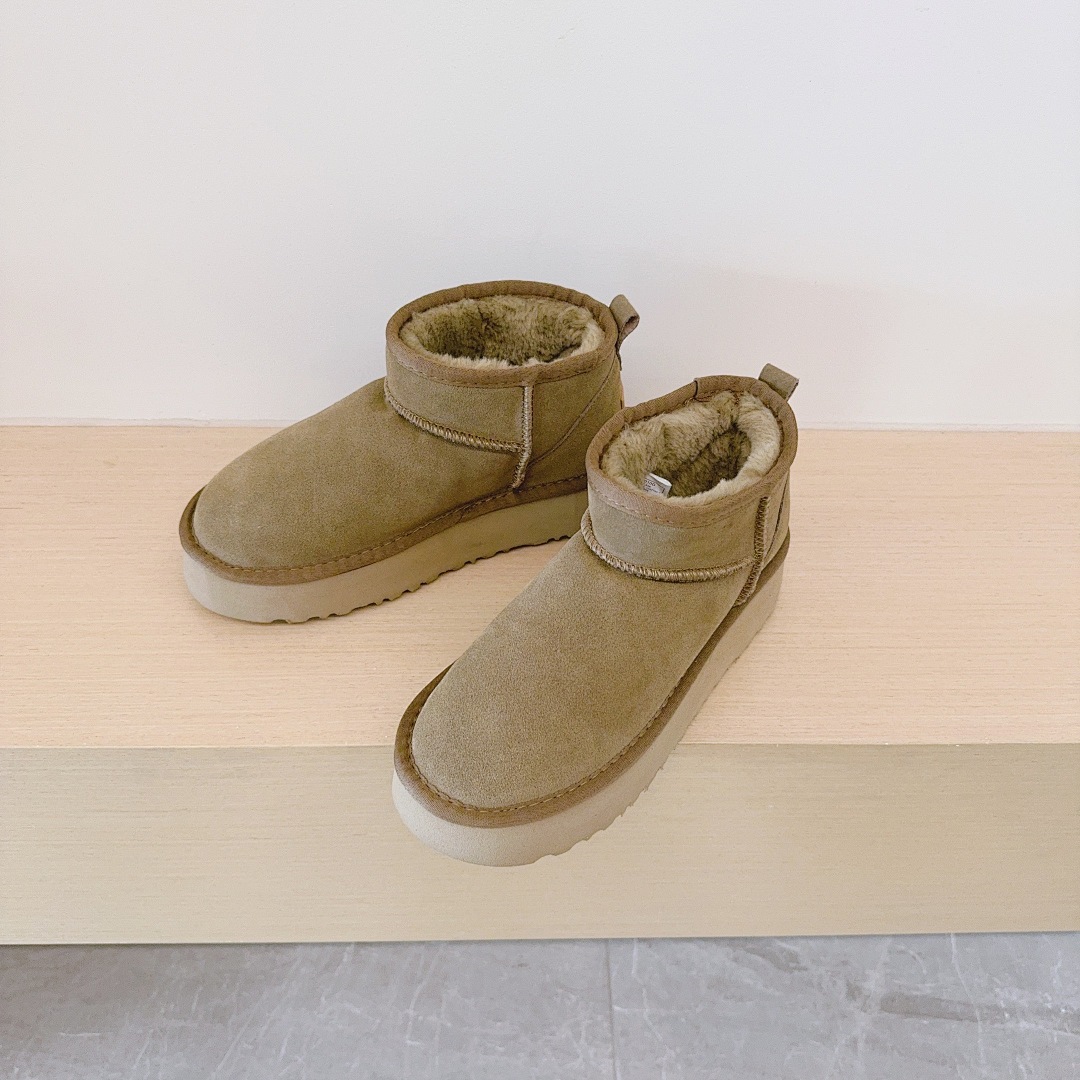 UGG Classic Ultra Mini Platform · 5772 — תמונה 6