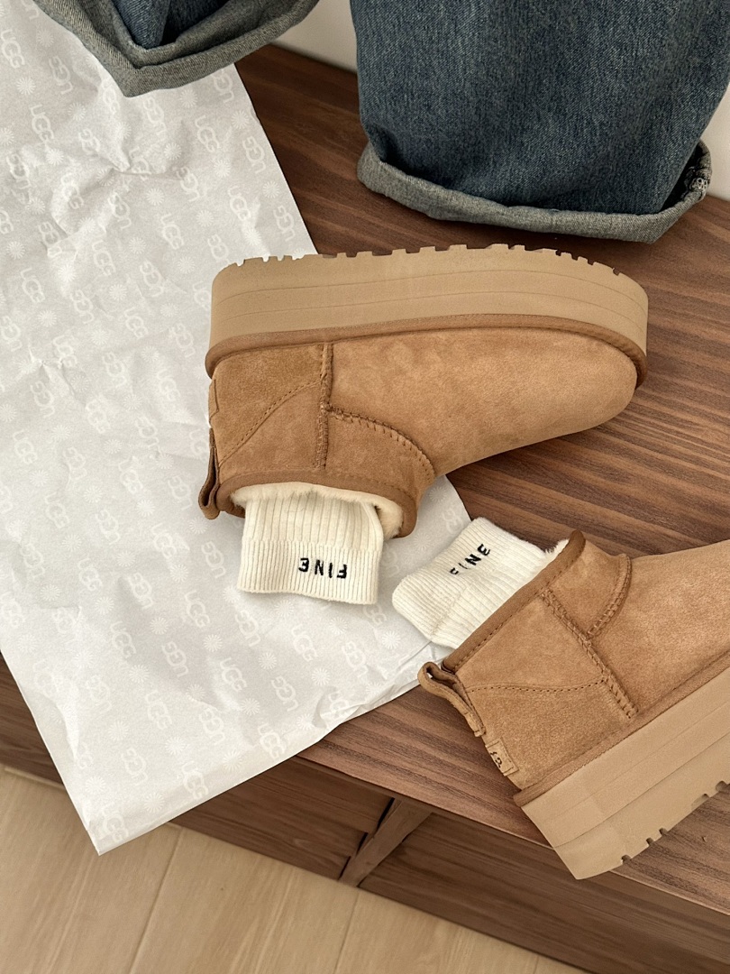 UGG Classic Ultra Mini Platform · 5883 — תמונה 6