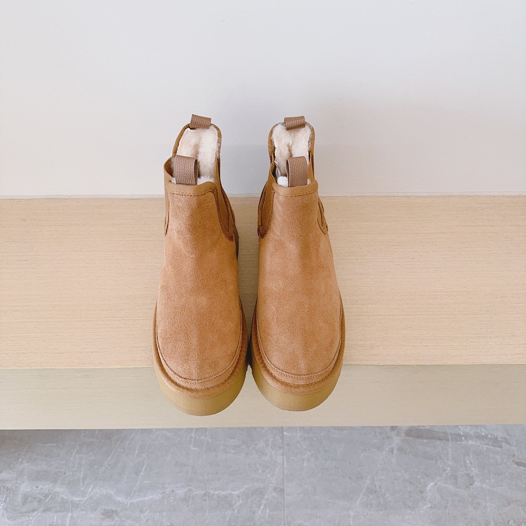 UGG Neumel Platform Chelsea · 5770 — תמונה 7