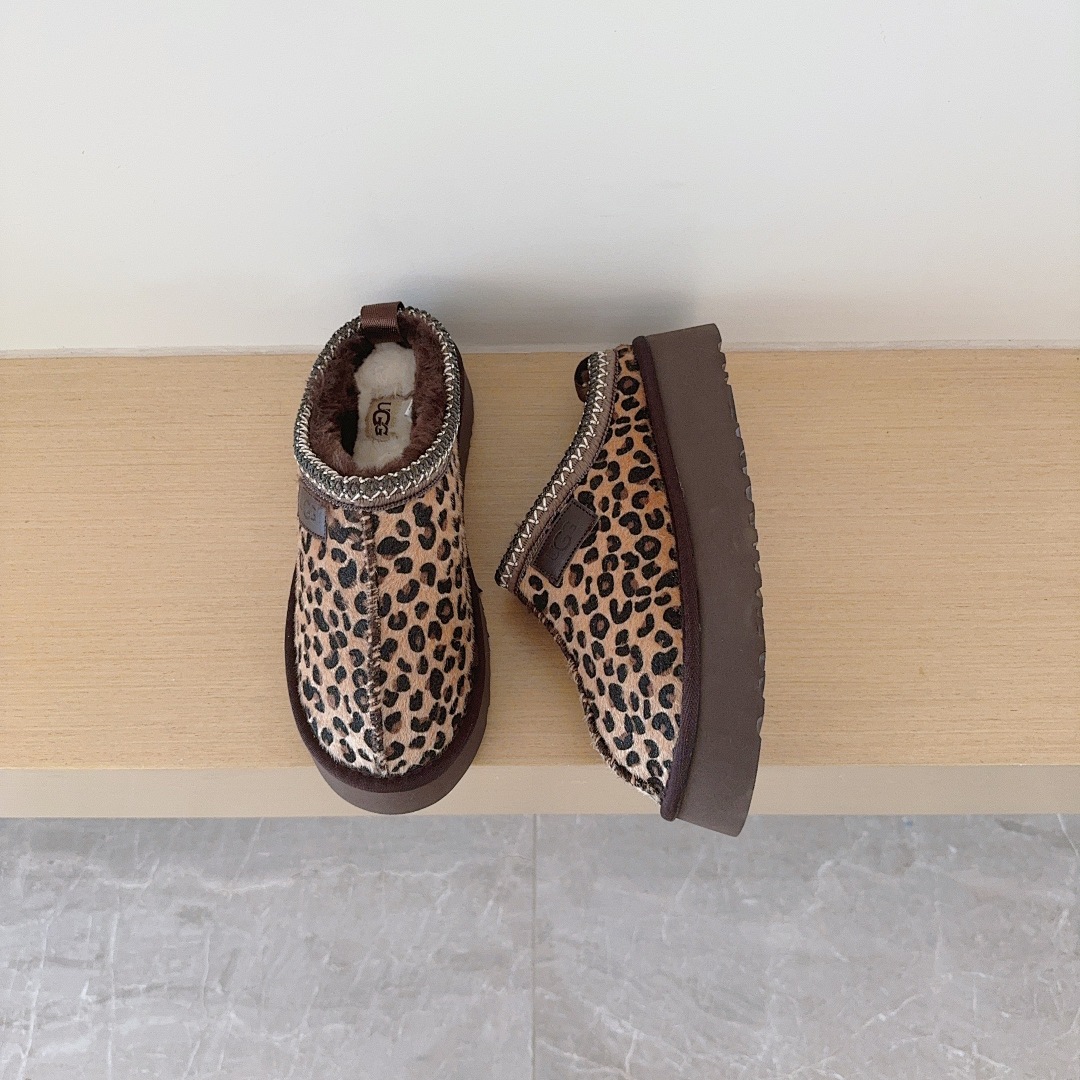 UGG Tazz · 5692 — תמונה 7