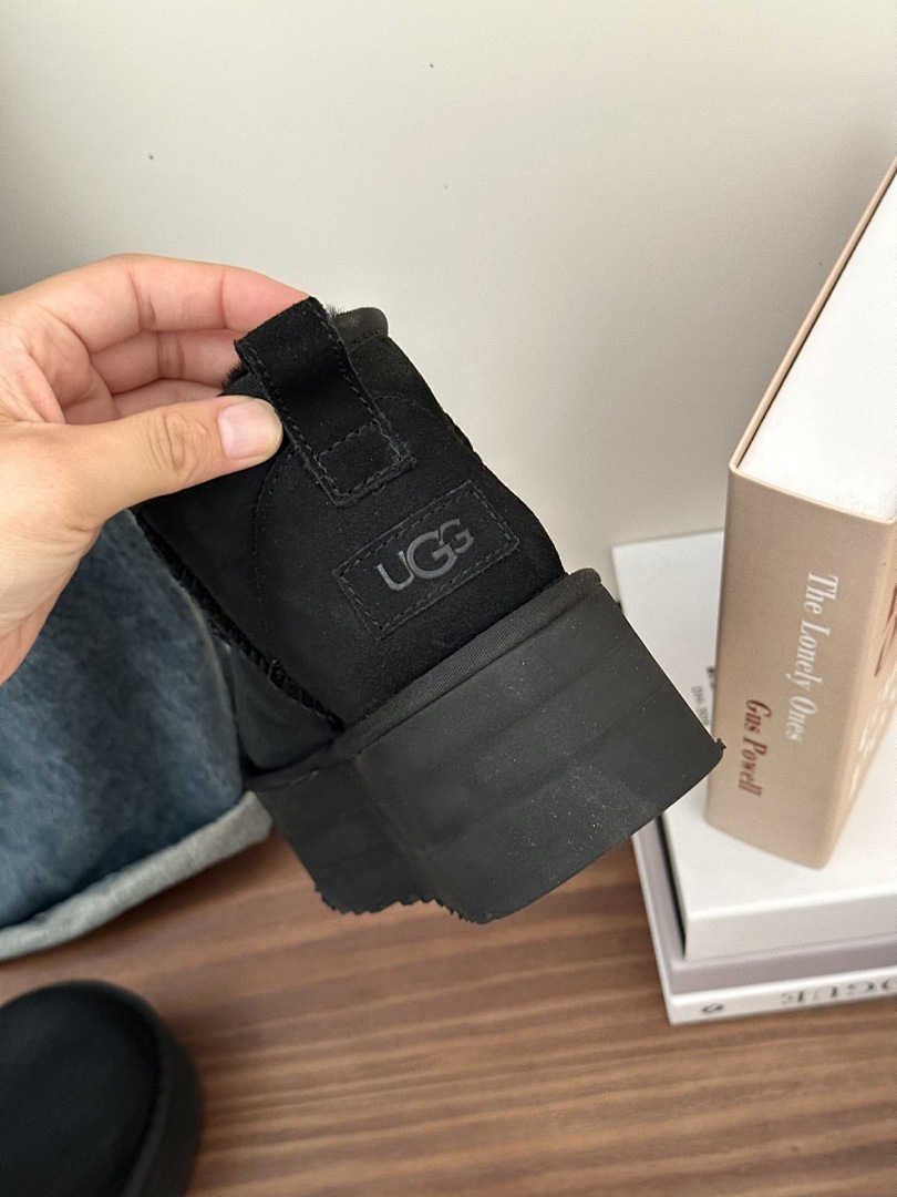 UGG Classic Ultra Mini Platform · 5883 — תמונה 3