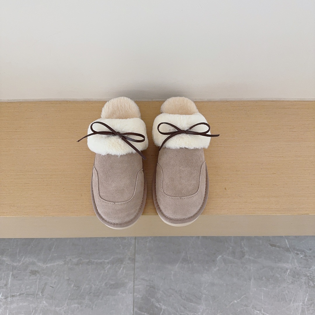 UGG Scuffette II · 5822 — תמונה 13