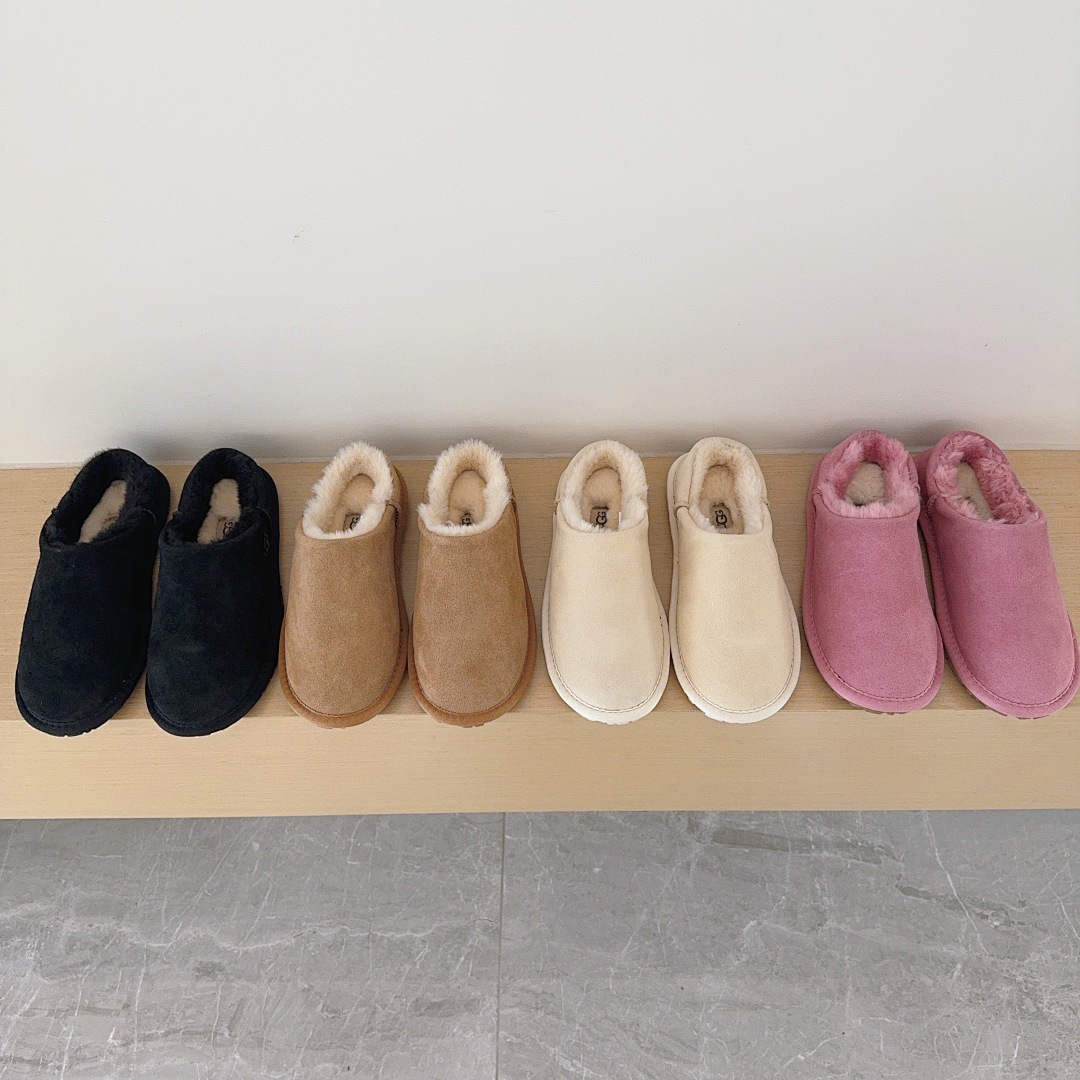 UGG Classic Slip-On · 5694 — תמונה 3