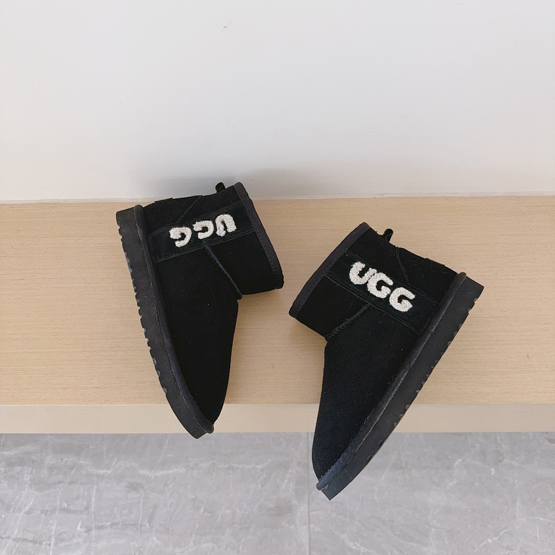 UGG Ultra Mini · 5700 — תמונה 27