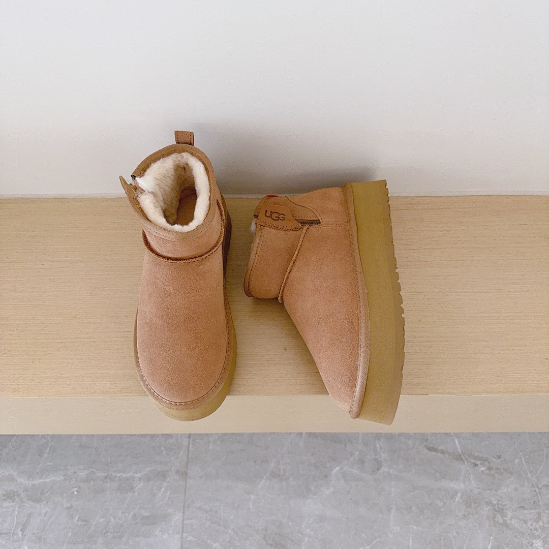 UGG Classic Ultra Mini Platform · 5701 — תמונה 20