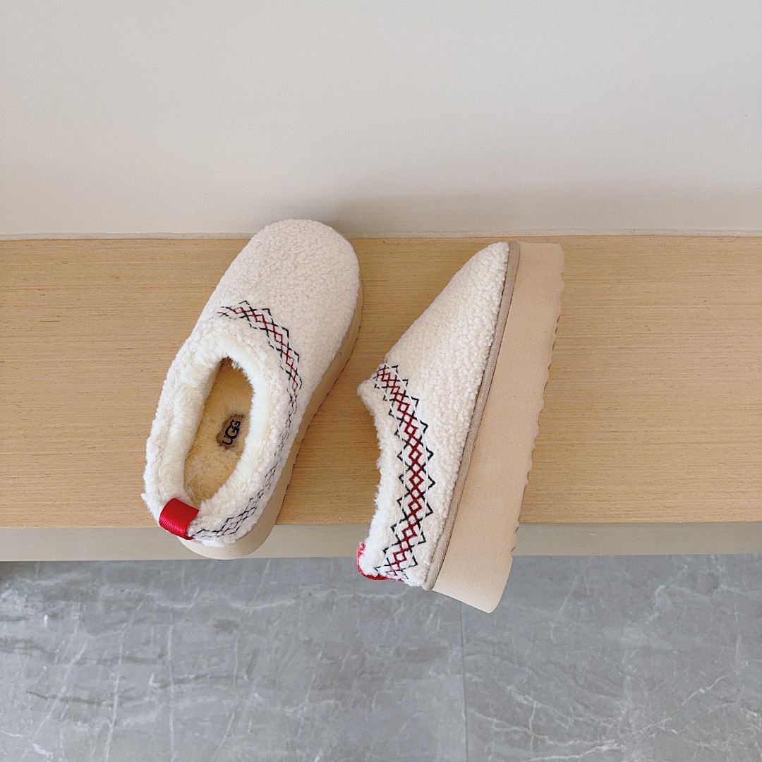 UGG Tazz · 5107 — תמונה 5