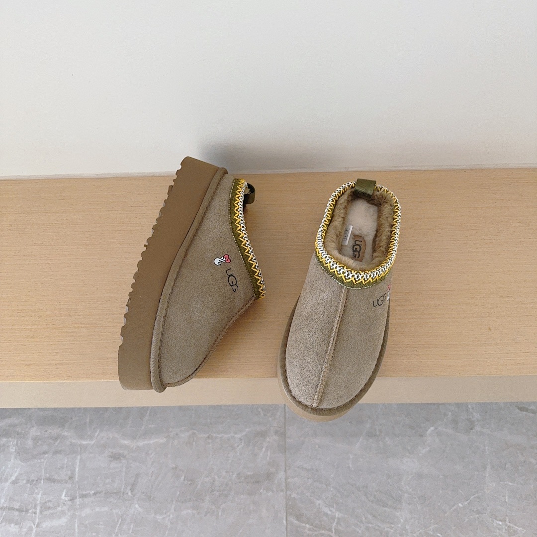 UGG Tazz · 5695 — תמונה 13