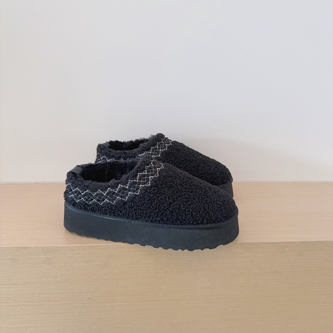 UGG Tazz · 5107 — תמונה 8